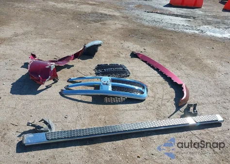 2015 Ram 1500 Lone Star z USA, uszkodzony, nr VIN 1C6RR7LT2FS759653